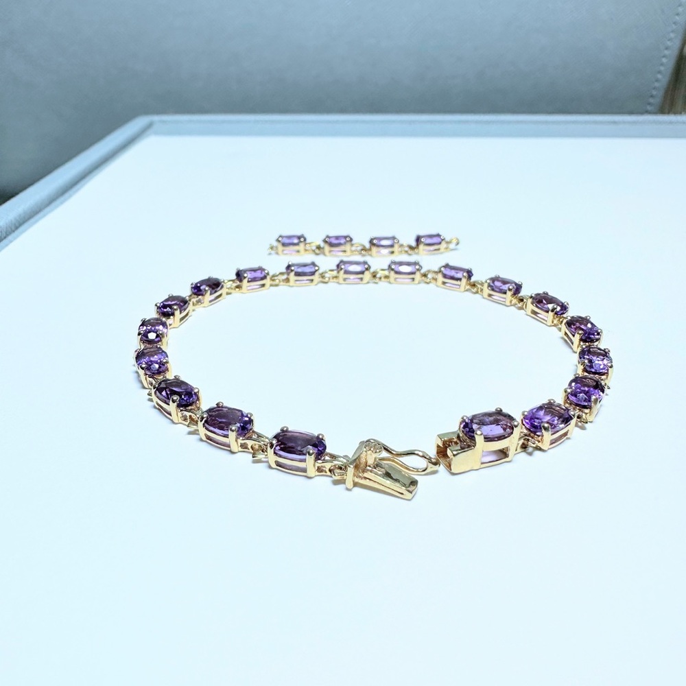 Amethyst Tennis Bracelet, 14k Yellow Gold - Picture 3 of 15